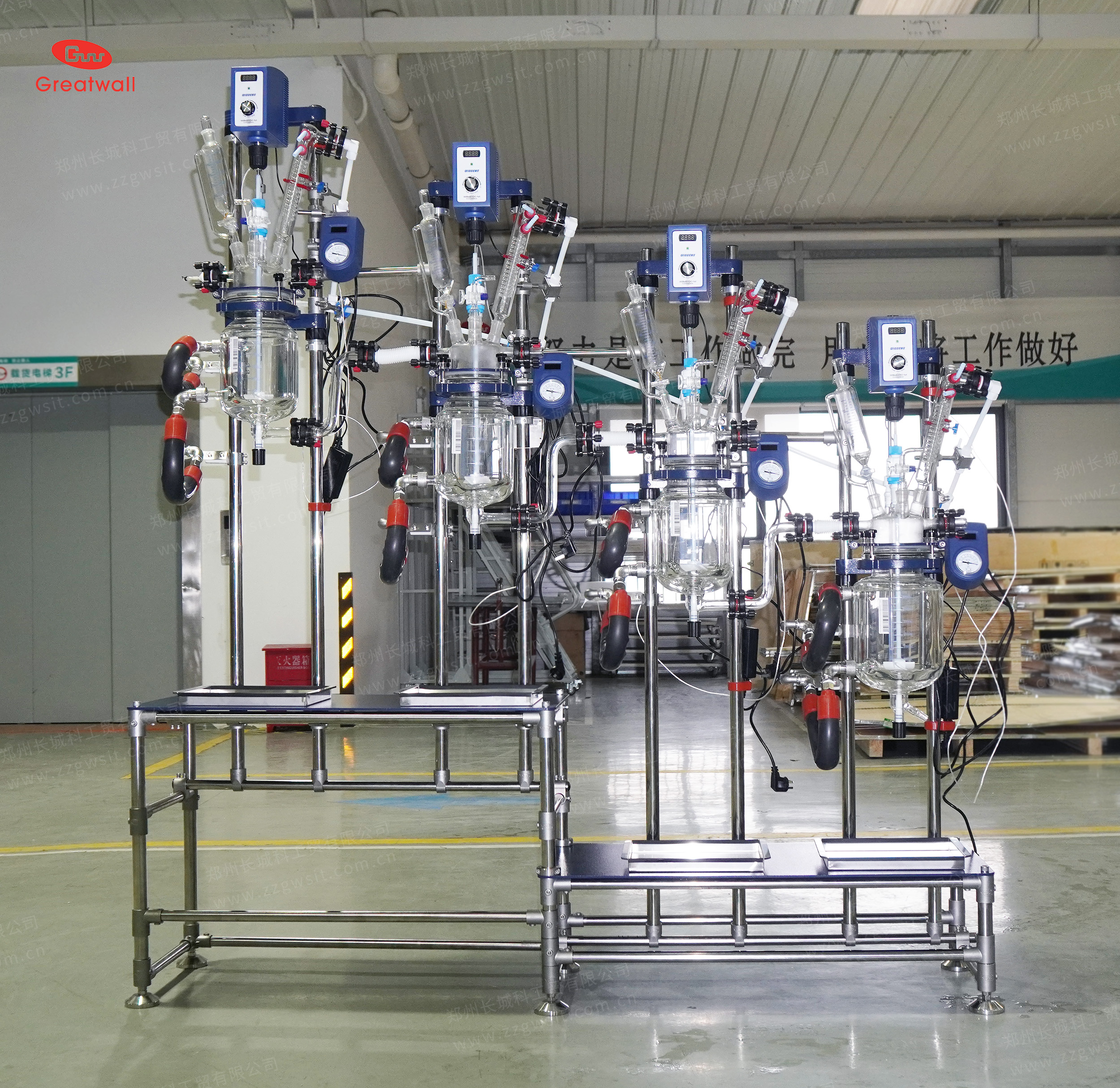 以“串聯(lián)”之智，解“效率”之困|四級(jí)串聯(lián)溢流玻璃反應(yīng)釜組合裝置：連續(xù)化反應(yīng)的模塊化解決方案！